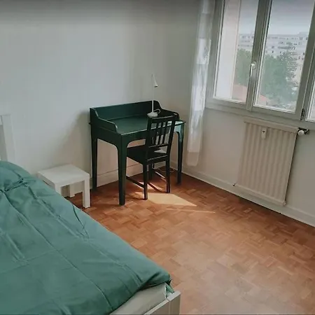 T4 Meuble Proche Commodites 维勒班